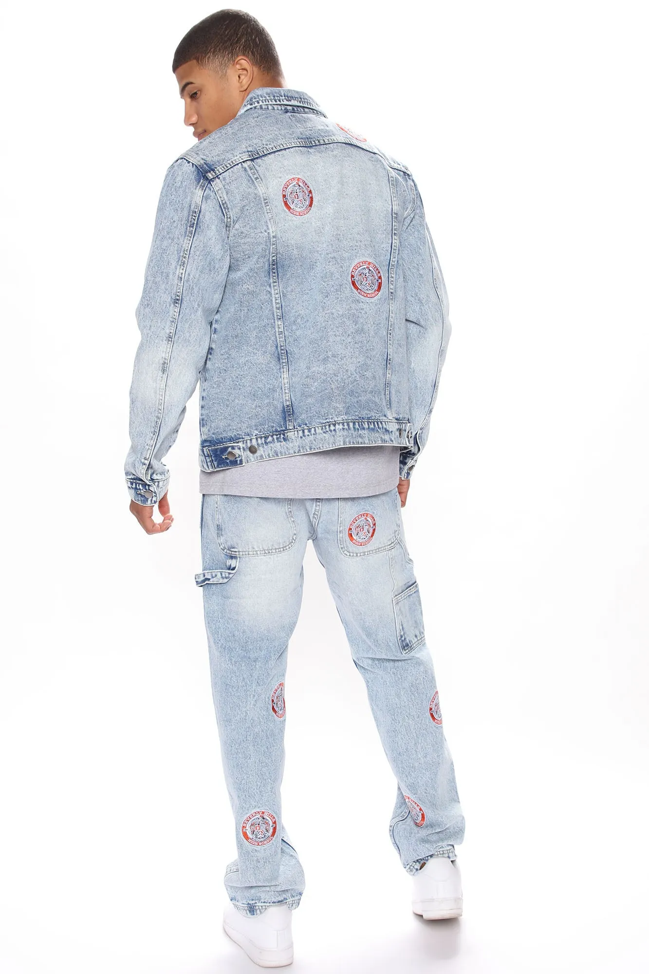 Beverly Hills High Patched Carpenter Jeans - Light Wash