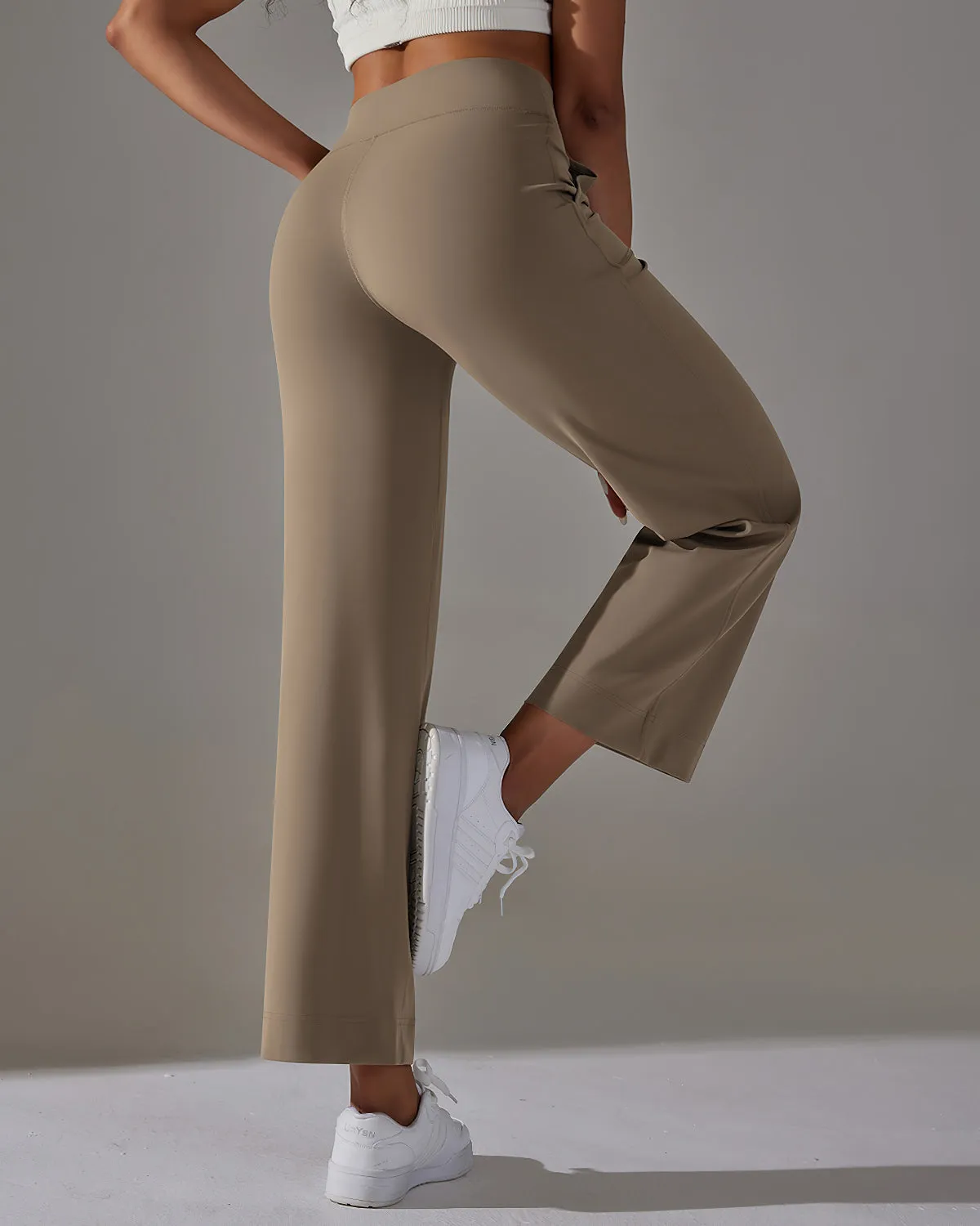 Fern Flare Pocket Leggings - Khaki