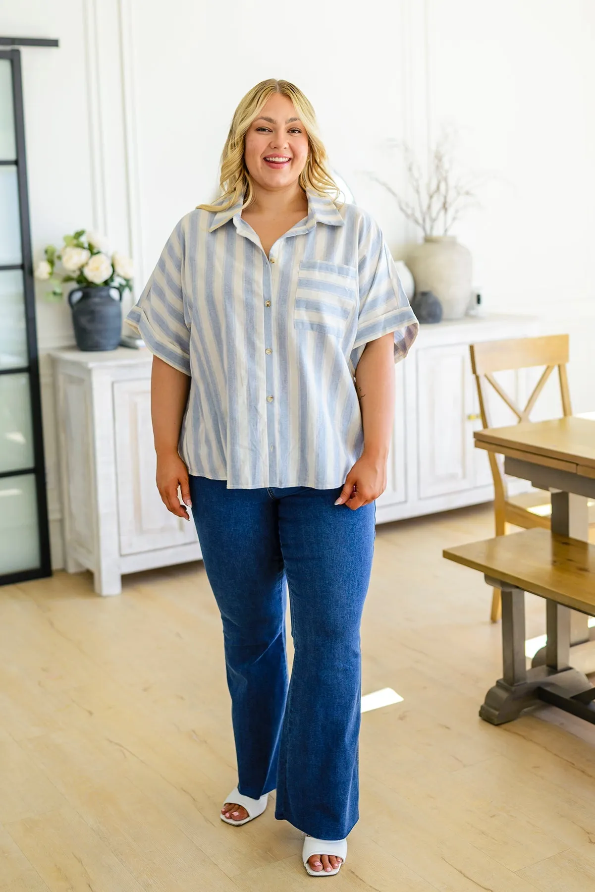 Judy Blue Holding On Tight High Rise Tummy Control Flared Jeans