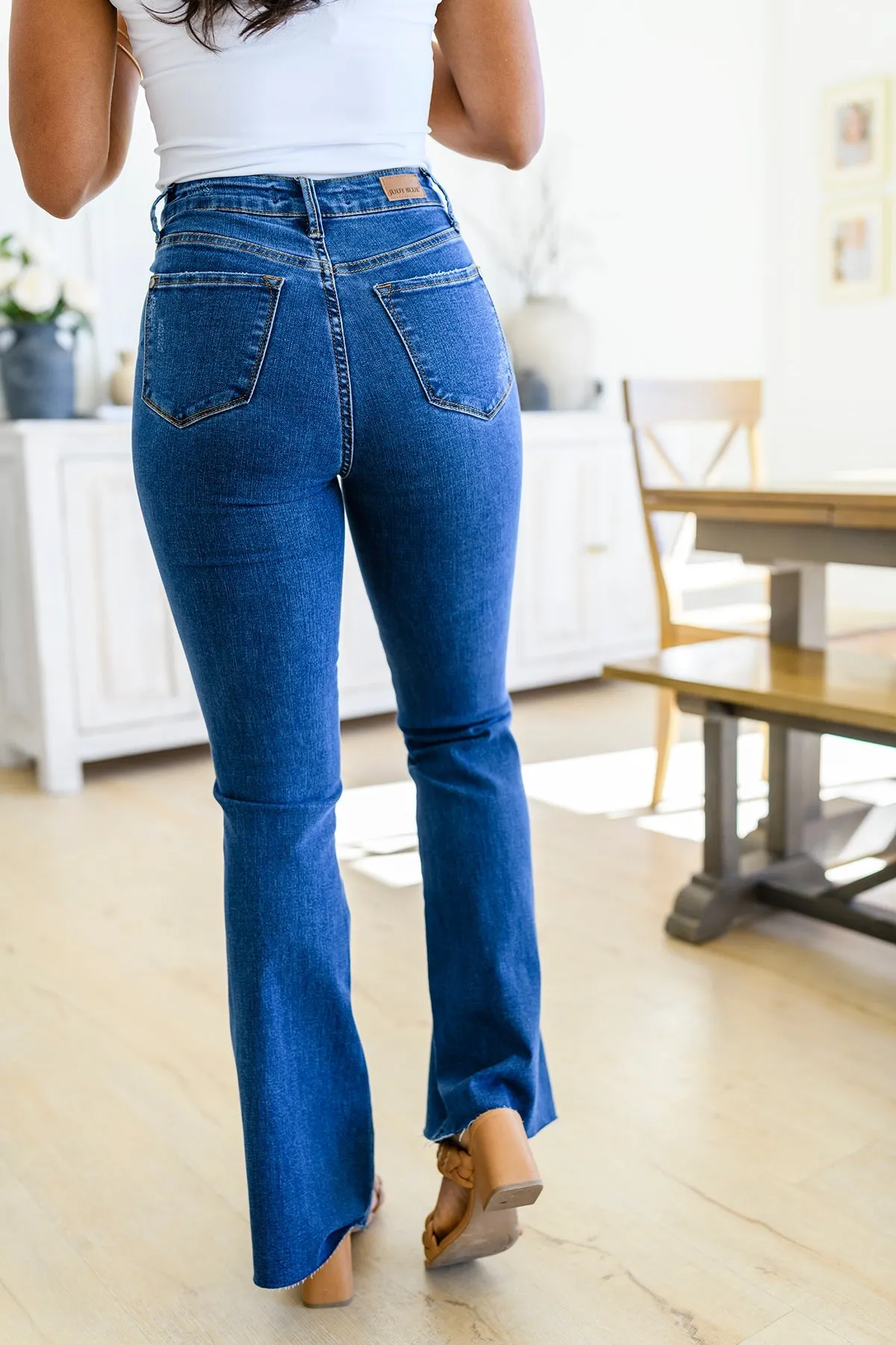 Judy Blue Holding On Tight High Rise Tummy Control Flared Jeans