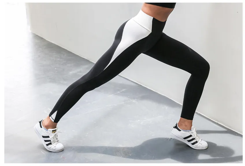 LANIKAR BLACK AND WHITE TRAINING LEGGING
