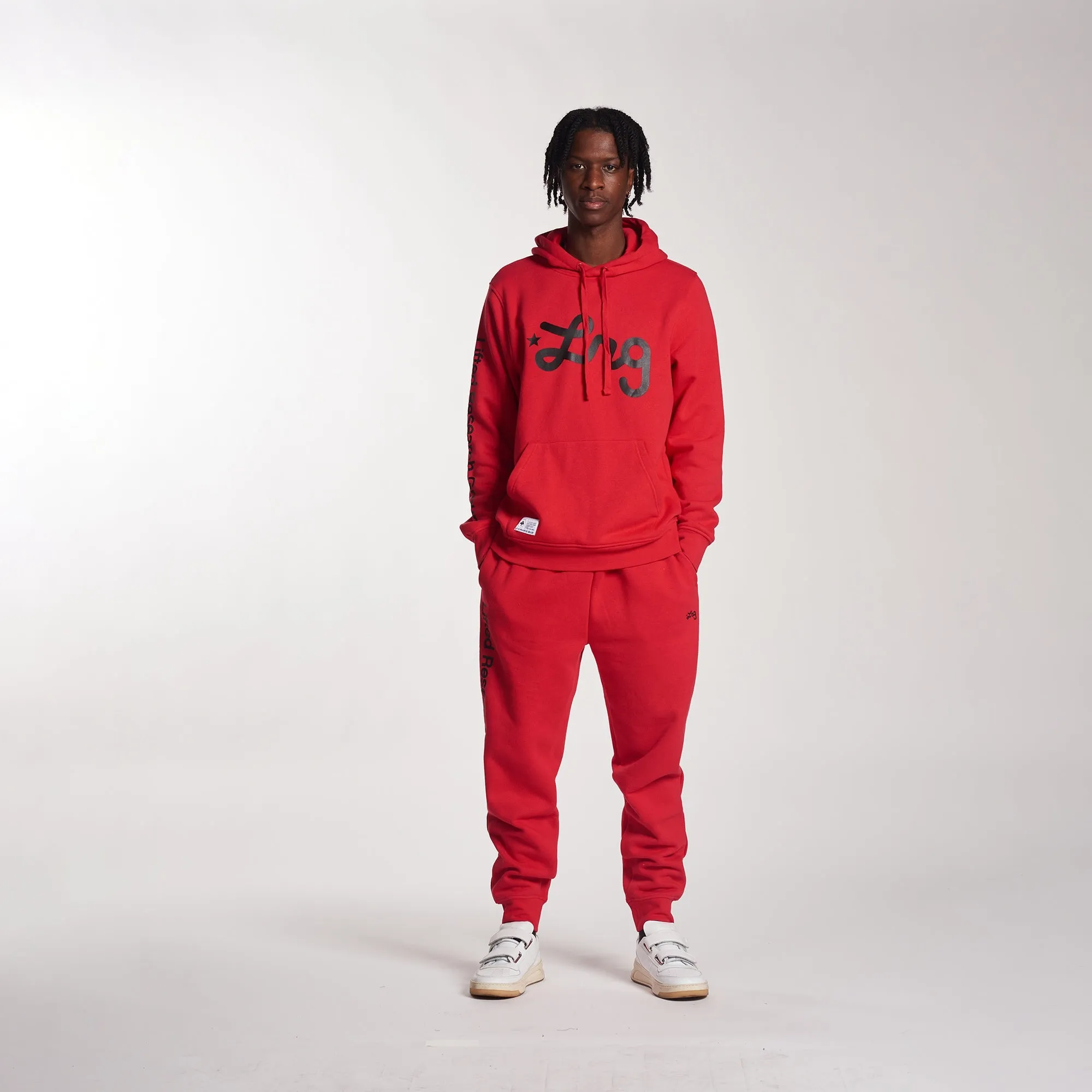 LIFTED SCRIPT JOGGER SWEATPANTS - RED