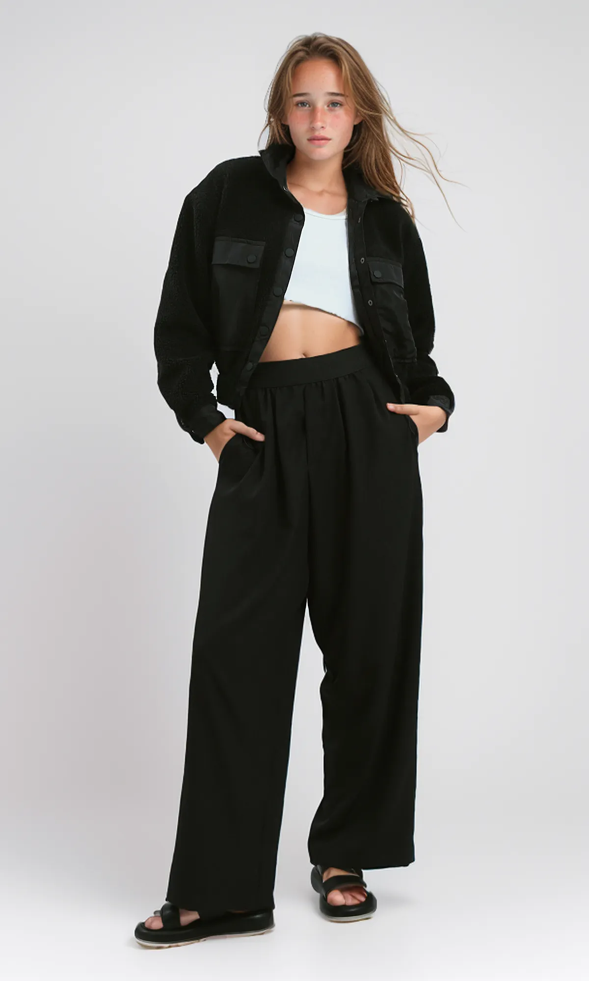 O175364 Coziness Black Jacket With Waterproof Pockets
